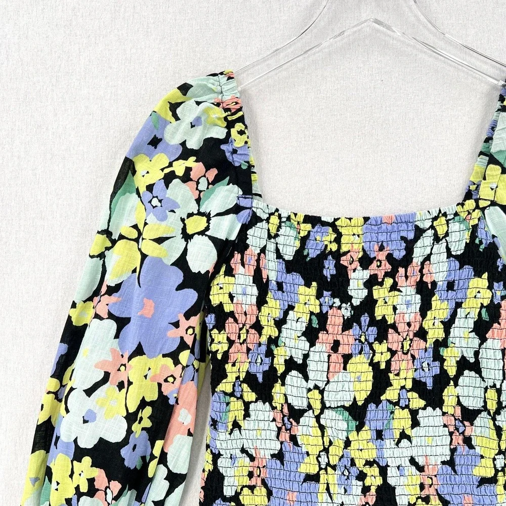 Free People Top Women Extra Small Black Floral Smocked Puff Sleeve Square Neck